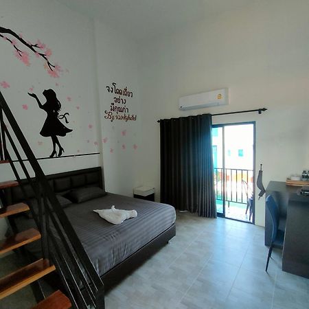 Wixky Hotel Nong Khai Quarto foto