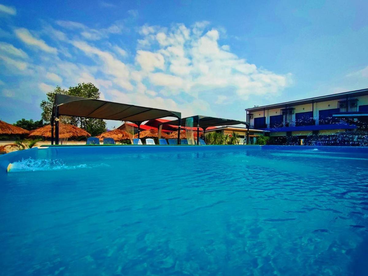 Wixky Hotel Nong Khai Exterior foto
