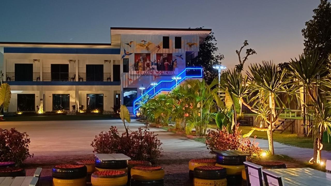 Wixky Hotel Nong Khai Quarto foto